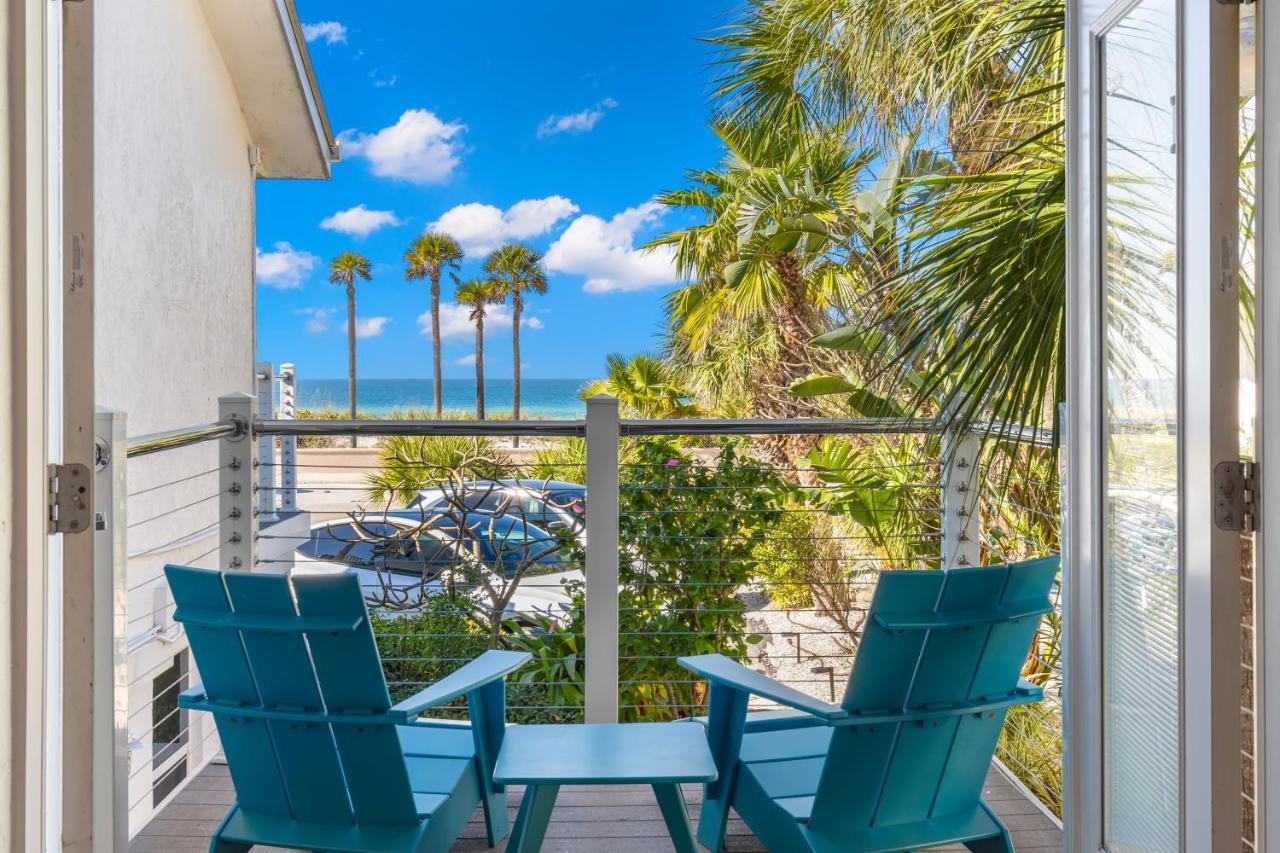 Inn On The Beach St. Pete Beach Exterior photo