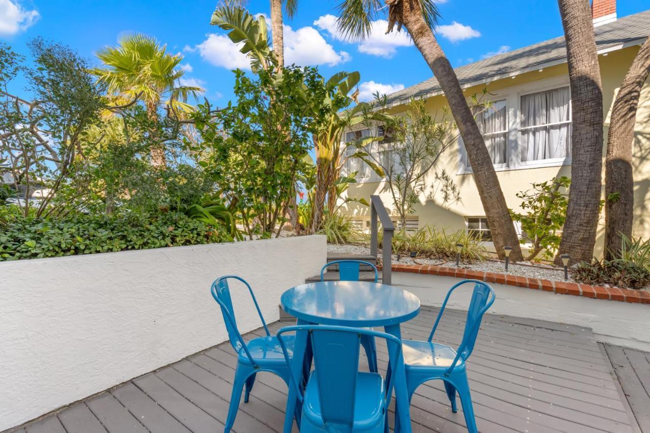 Inn On The Beach St. Pete Beach Exterior photo